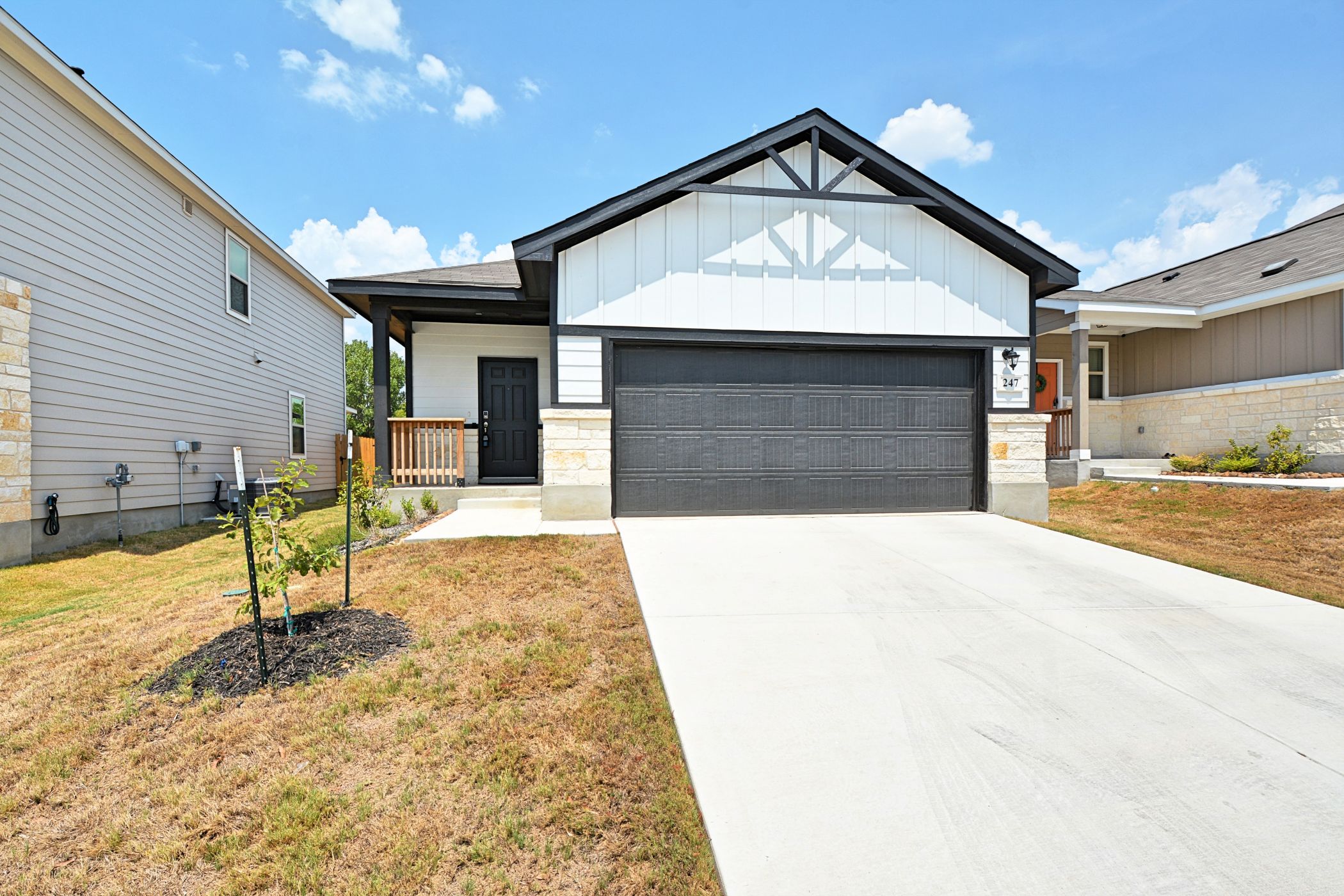 247 Kinsley Way