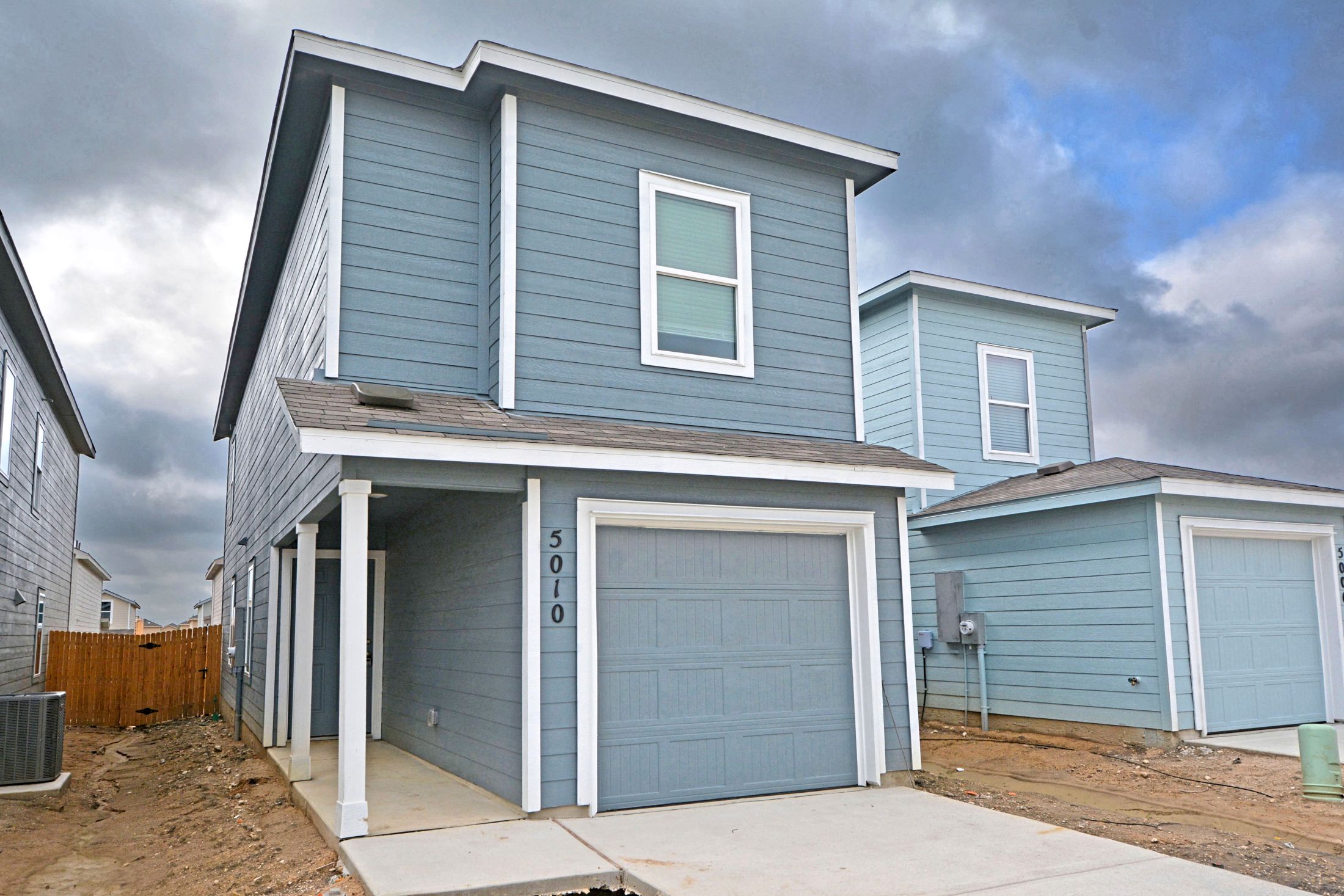 Property thumbnail image