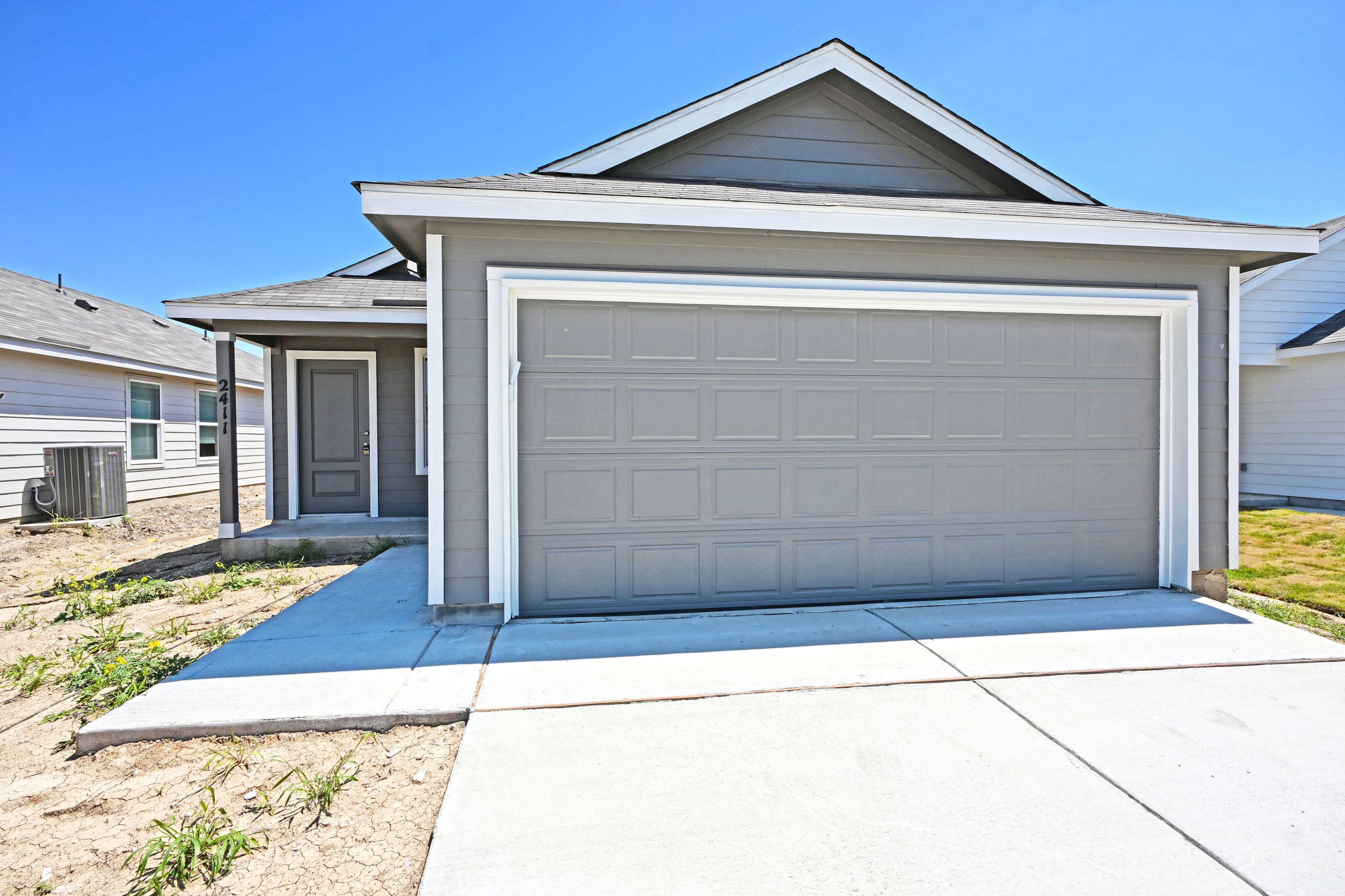 2411 Shady Grove