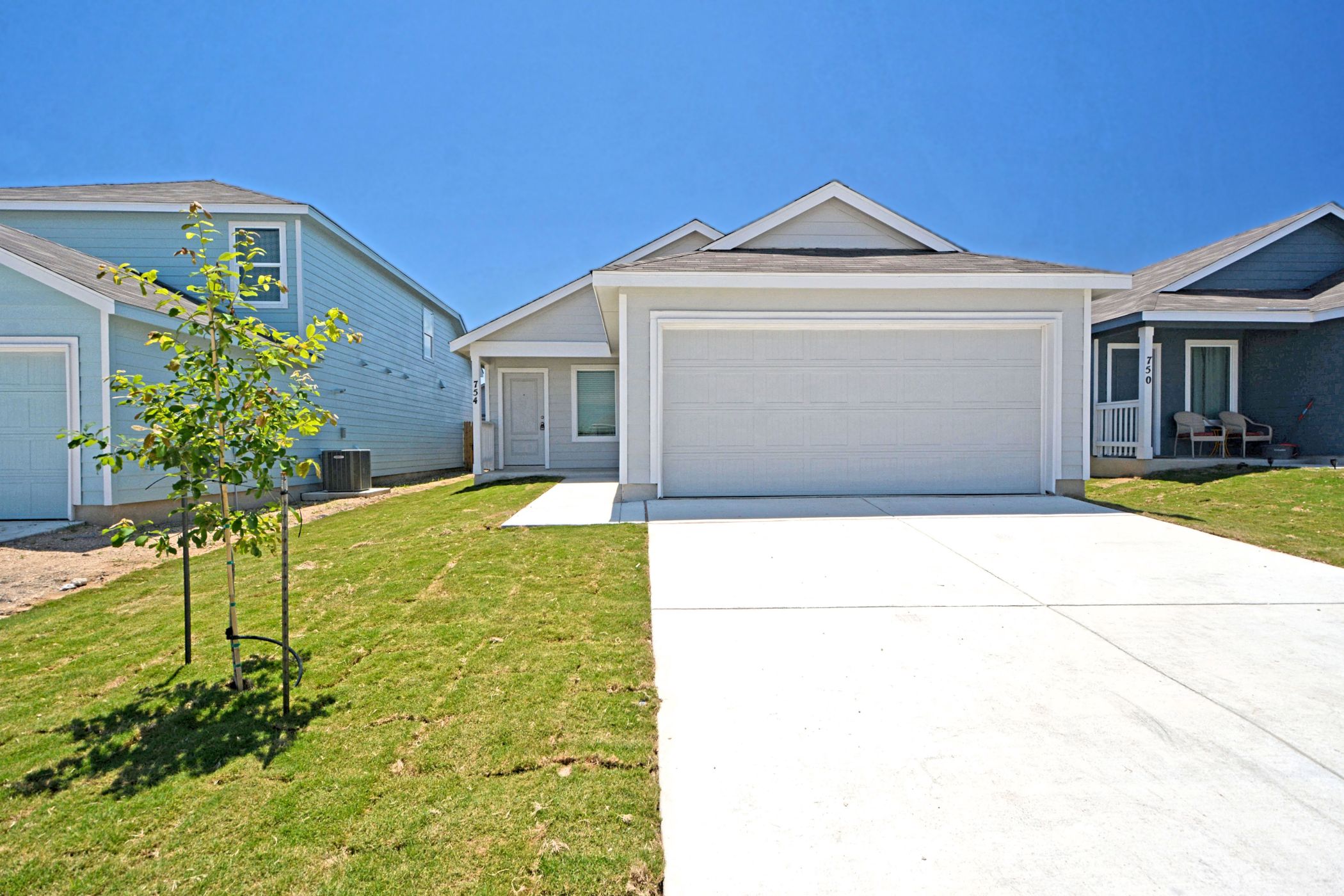 754 Tower Hill View