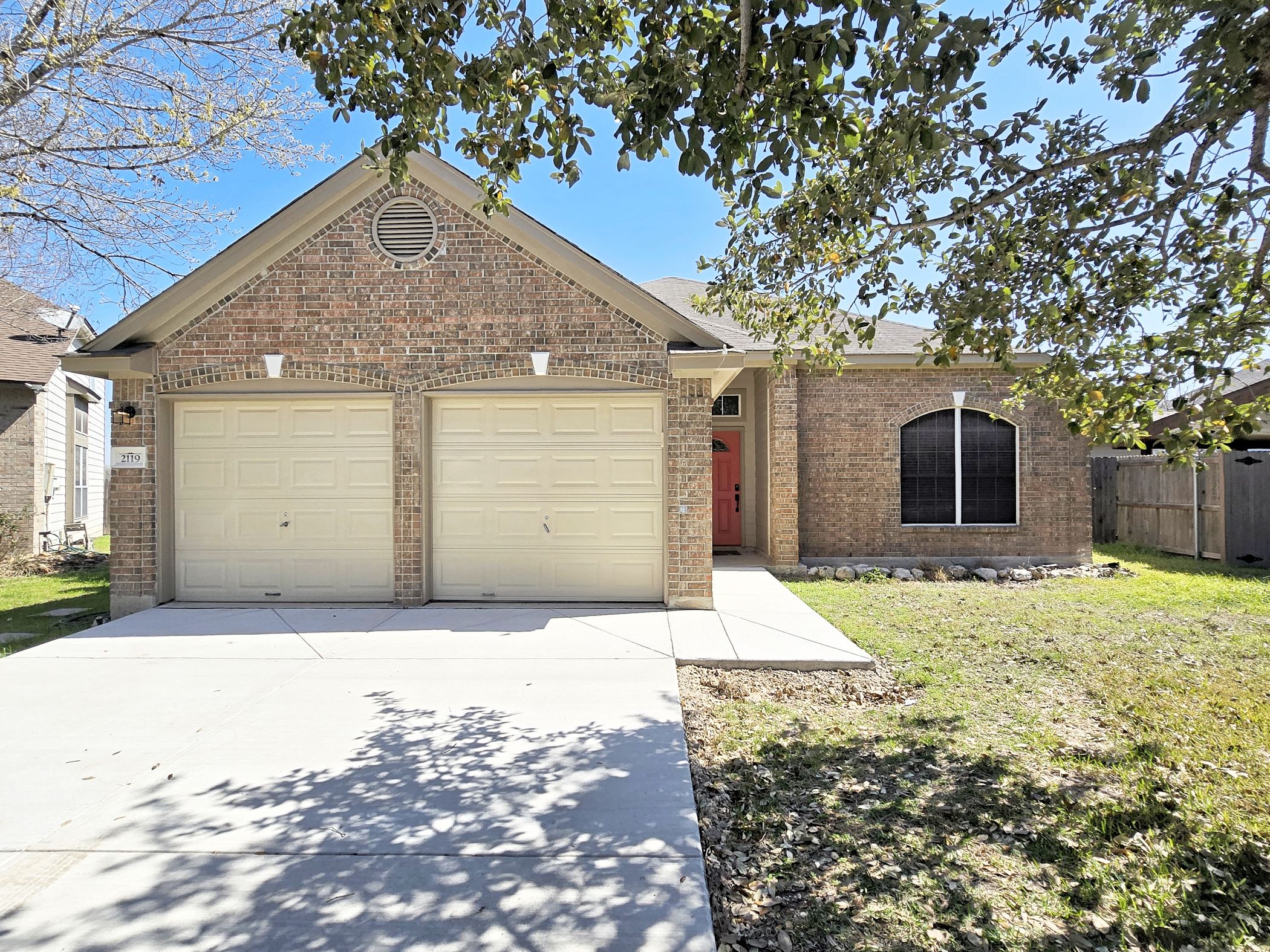 2119 Hidden Meadow