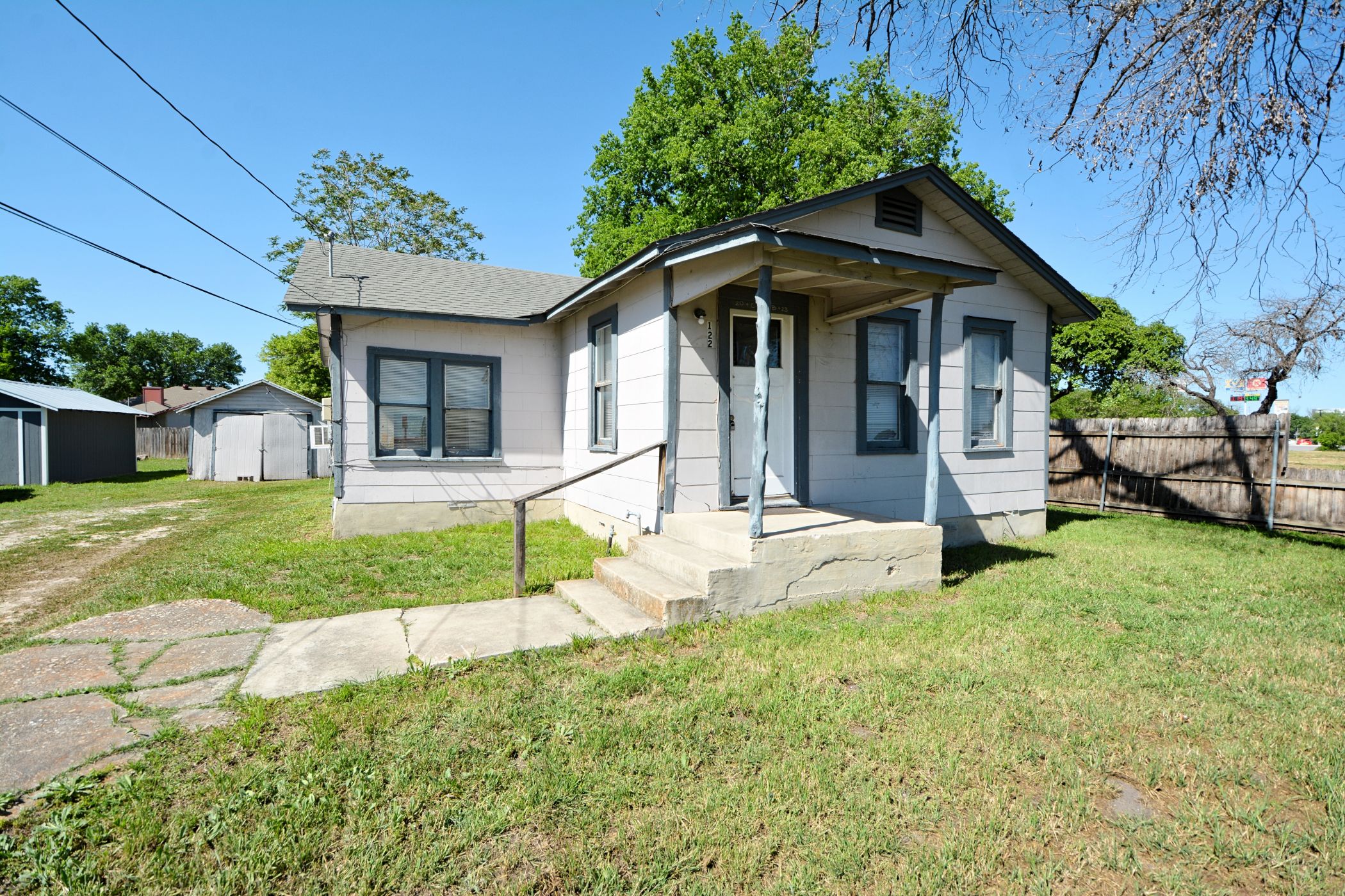 Property thumbnail image