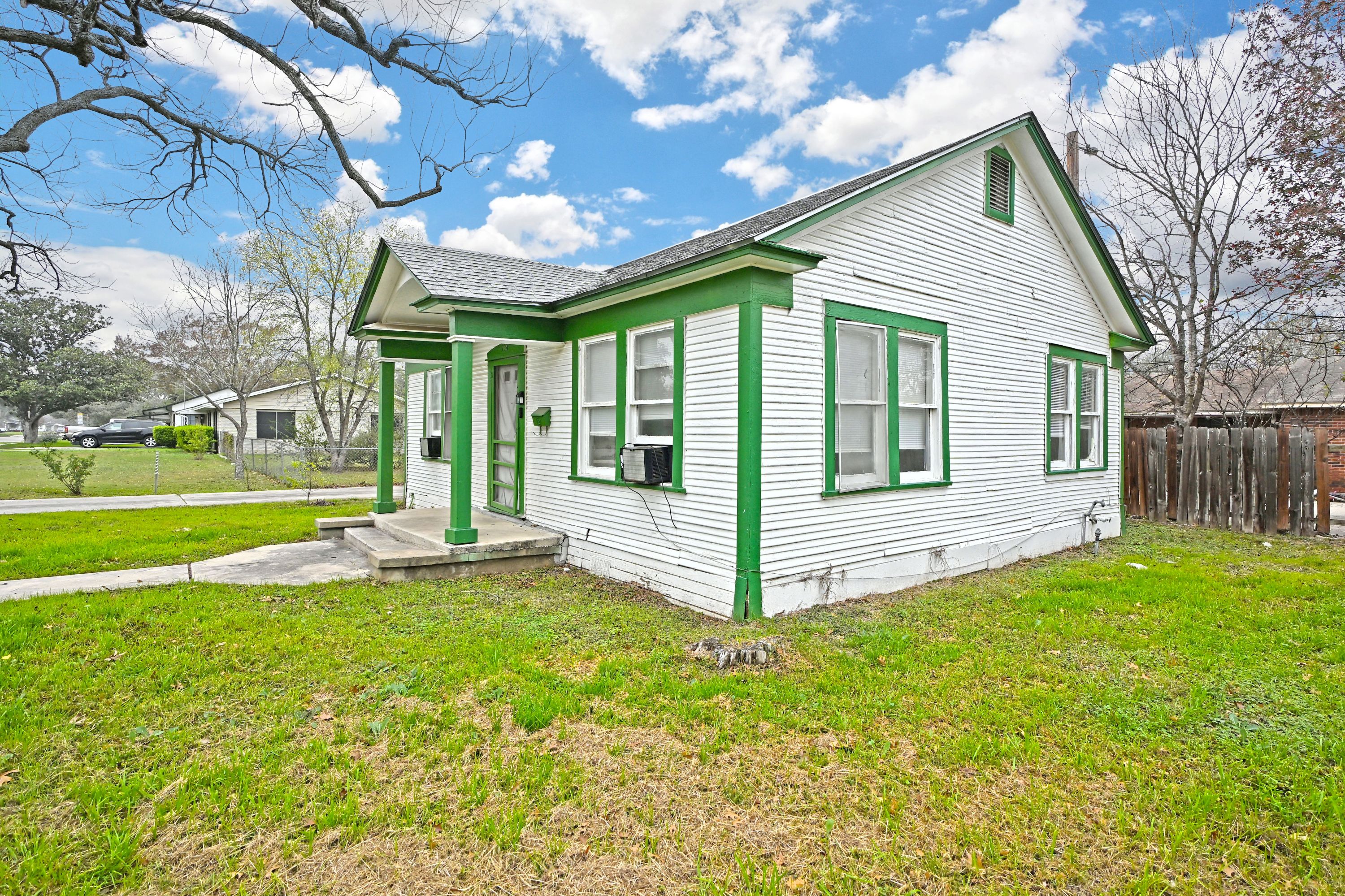 Property thumbnail image